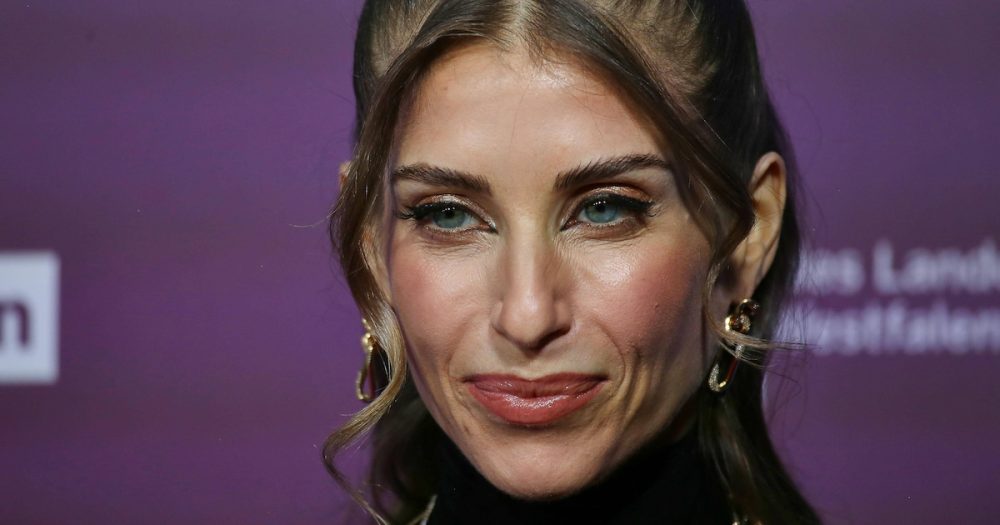 Cathy Hummels nervt überquellender Abfall im Viertel und kontaktiert Behörden