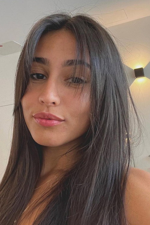 Aurelia Lamprecht hält Freunden trotz Reality-TV-Kritik die Treue