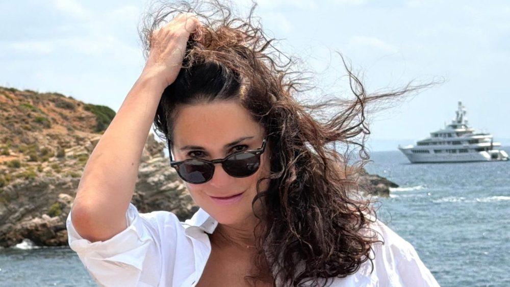 Sommer, Sonne, Bademode: So präsentieren Prominente ihre Urlaubsoutfits am Strand
