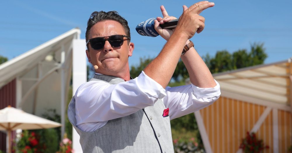 Stefan Mross begrüßt Joelina Drews und weitere Stars bei „Immer wieder sonntags“