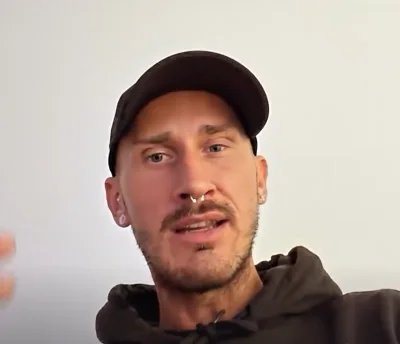 „Fix und fertig“ beim Einzug: Glorias Freund Micha packt über „Temptation Island VIP“ aus
