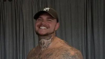 Nico Legat widmet Partnerin Laura Parrinello neues Tattoo an der Leiste
