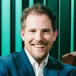 Dennis Wolter