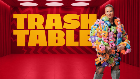 Kuss-Beichten, Kotz-Rituale & Beziehungs-Fail: Die neuen Trash Table News der Woche