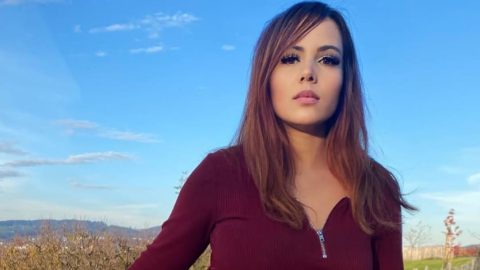 Ex-Hofdame packt über Romanze mit Boyband-Sänger aus