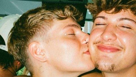 Forsthaus-Gewinner Leon Content macht seine neue Beziehung öffentlich