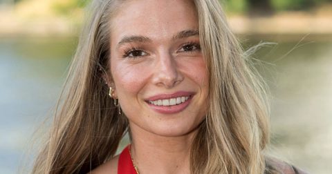 Lola Weippert kritisiert ungefragte Kommentare zu Urlaubsfotos im Bikini