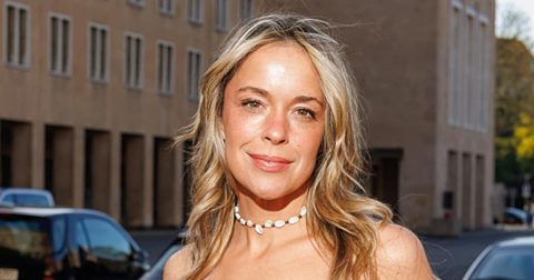 Marina Hoermanseder gibt Tipps für modische Sommer-Outfits trotz Hitze